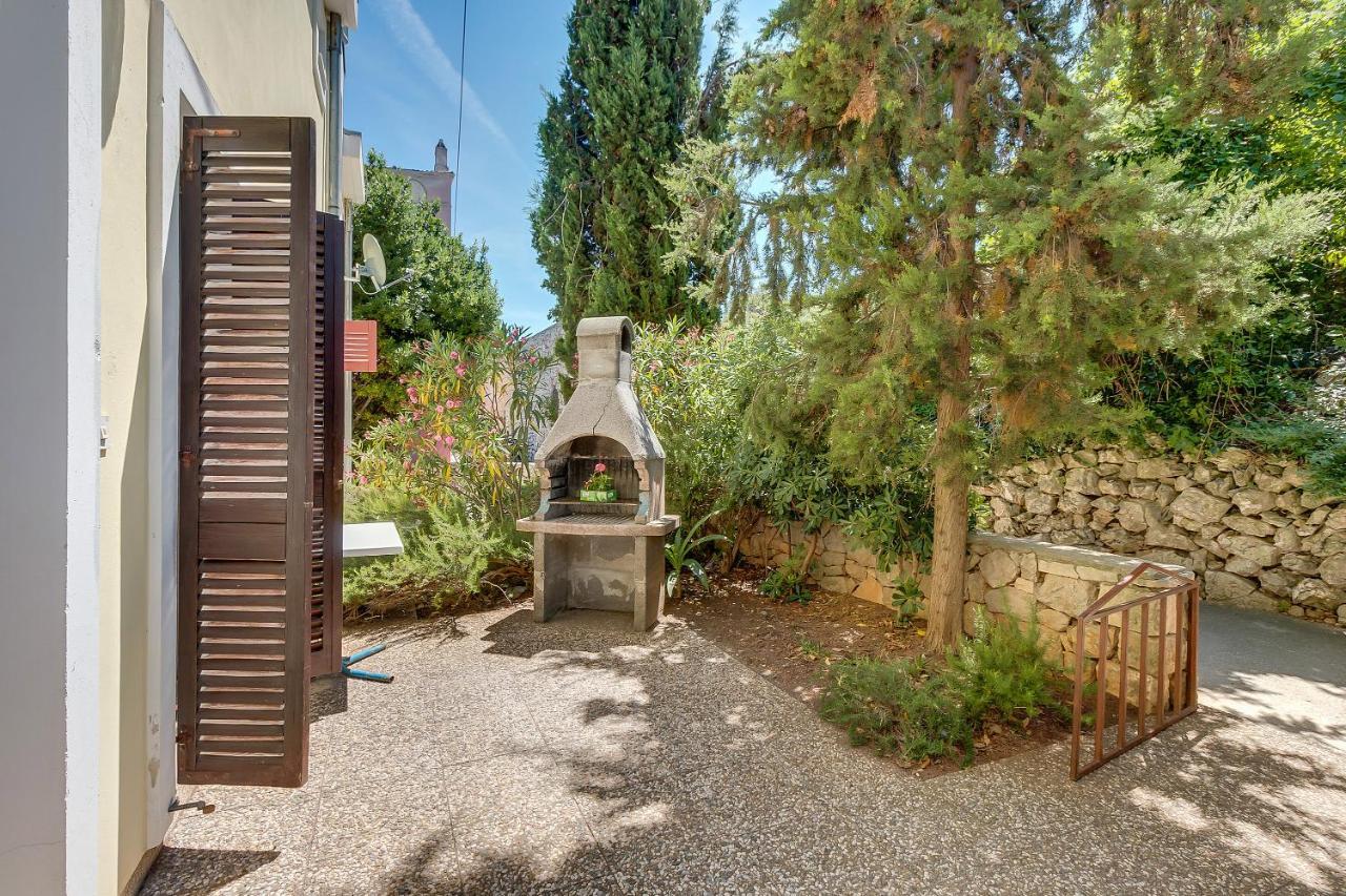 Oaza Apartment Mali Losinj Exterior photo